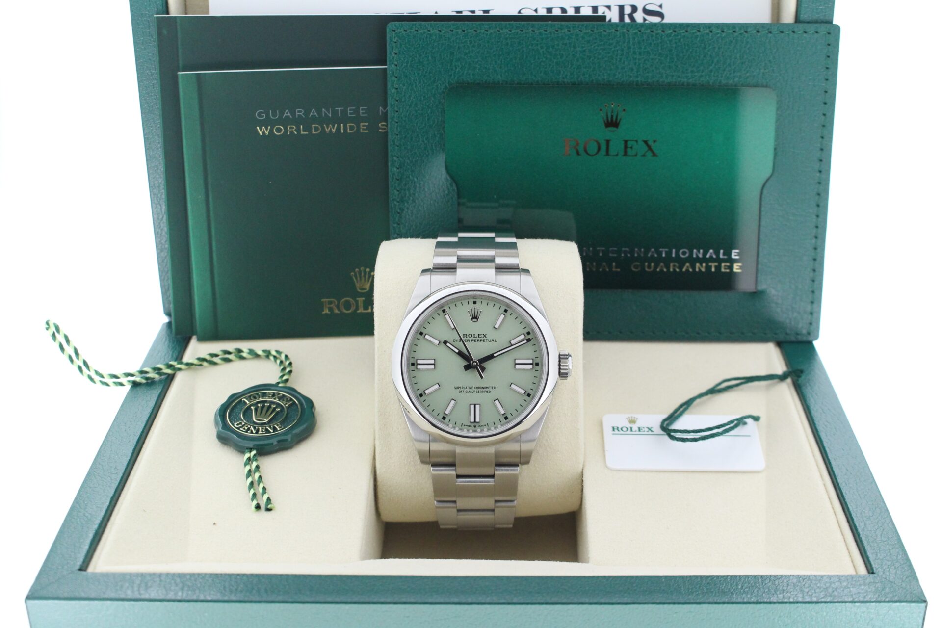 Rolex OP41 Oyster Perpetual in its original box and all accessories making a full set