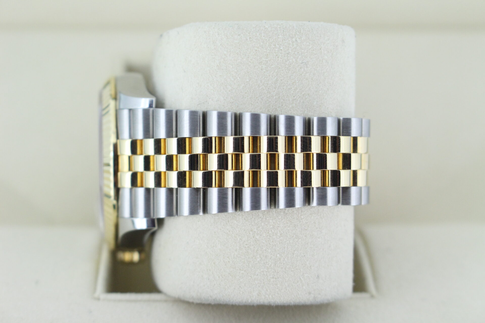 Rolex Datejust 36 Motif 126233 Jubilee bracelet