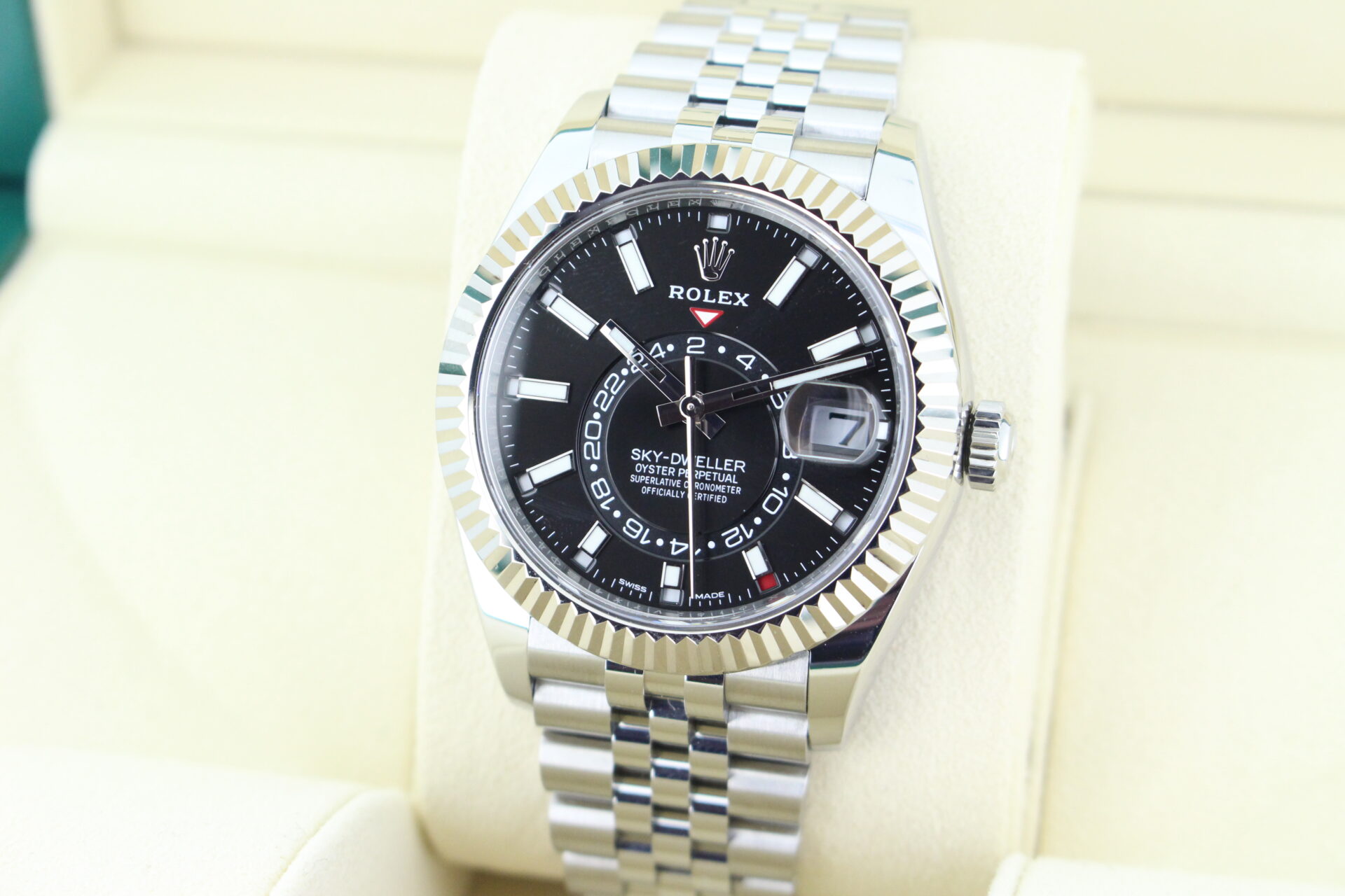 Rolex Sky-Dweller Black Dial 326934 - Image 5