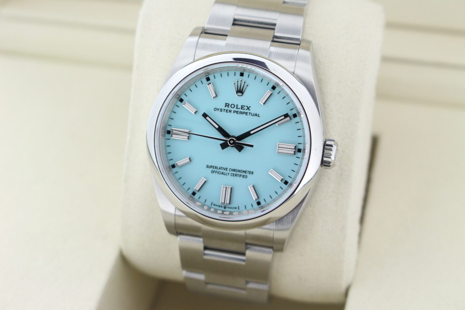 Rolex Oyster Perpetual 36 Tiffany 126000 facing towards the left to show the right angle