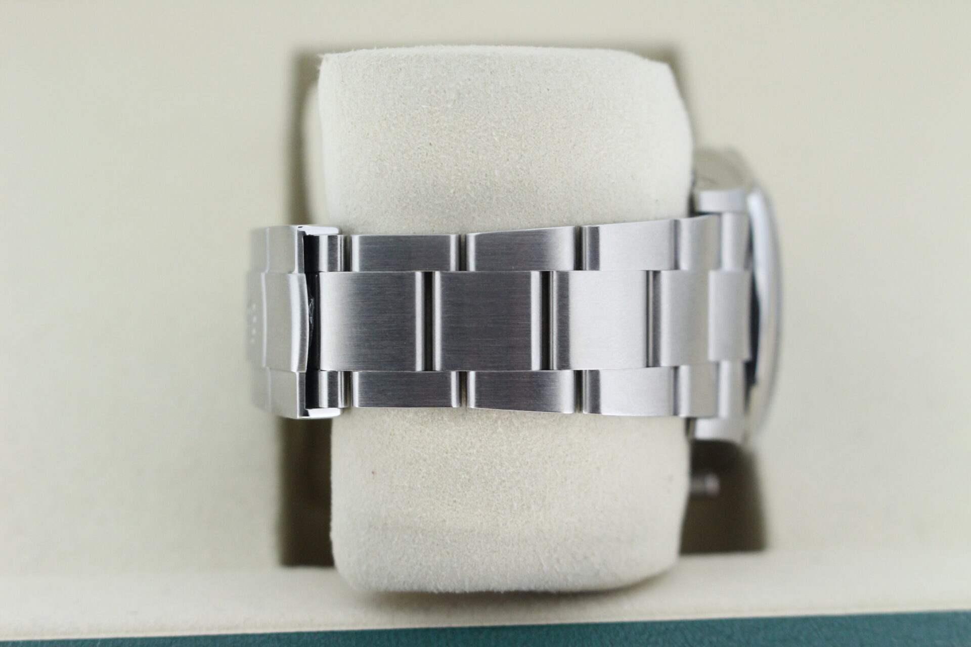 Rolex Oyster Perpetual 36 Tiffany 126000 Oyster bracelet