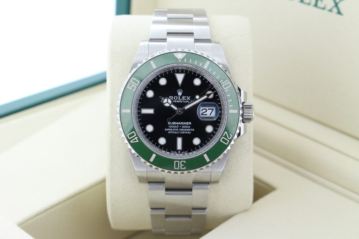 Rolex Submariner Date green bezel starbucks