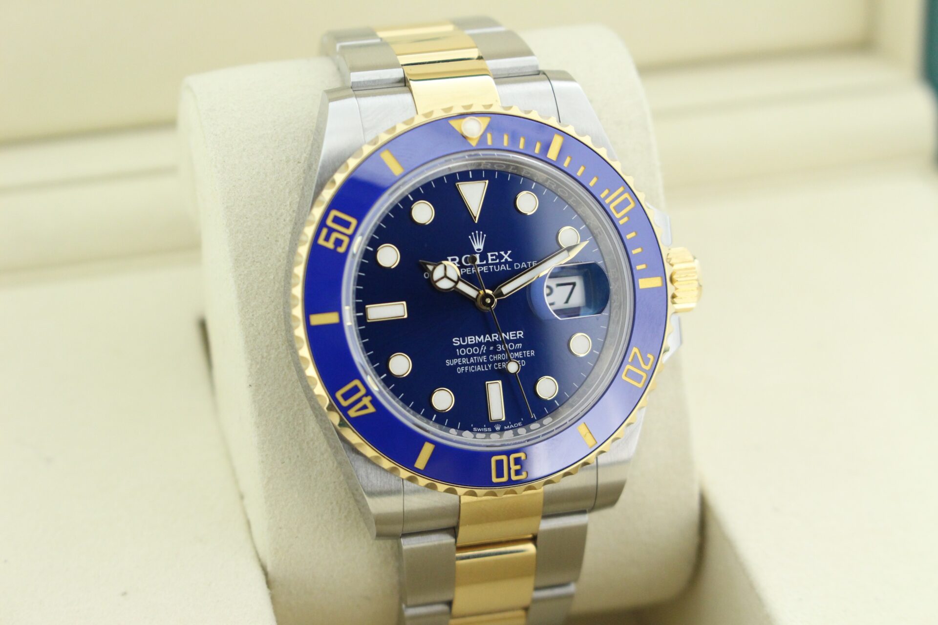 Rolex Submariner Bluesy 126613LB facing towards the right to show the left angle