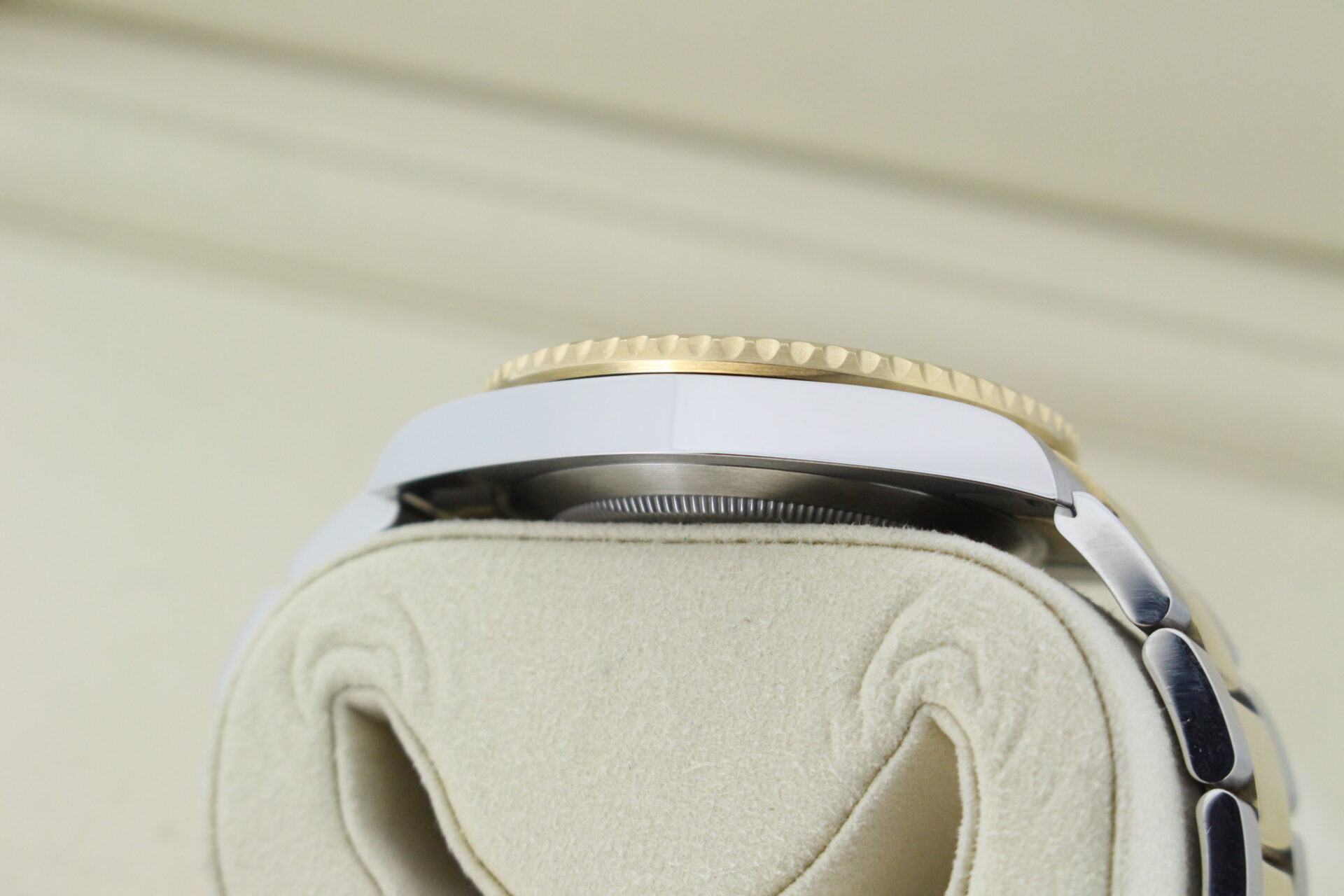 Rolex Submariner Bluesy 126613LB case