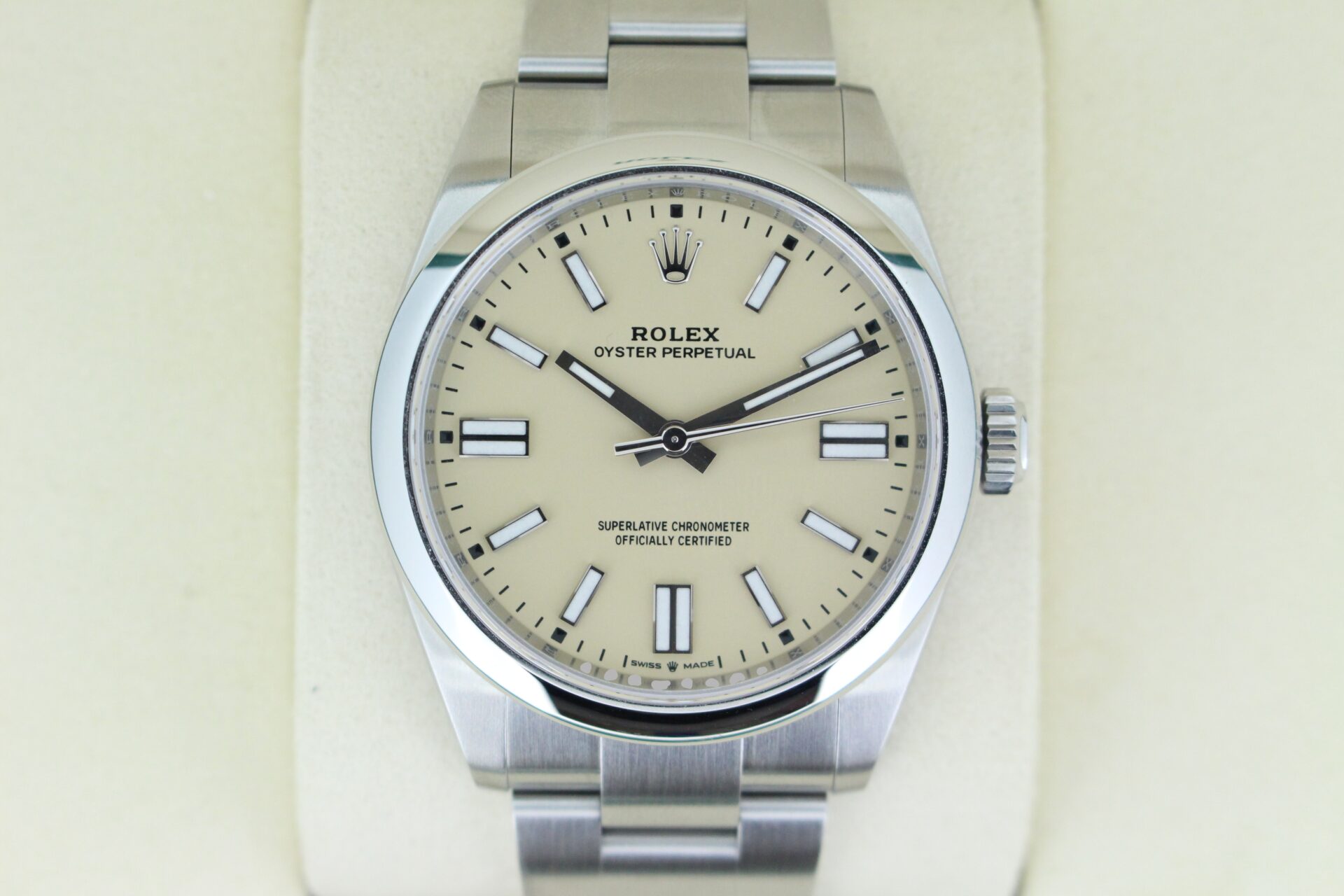 Rolex Oyster Perpetual 41mm Beige 134300 close up of watch face
