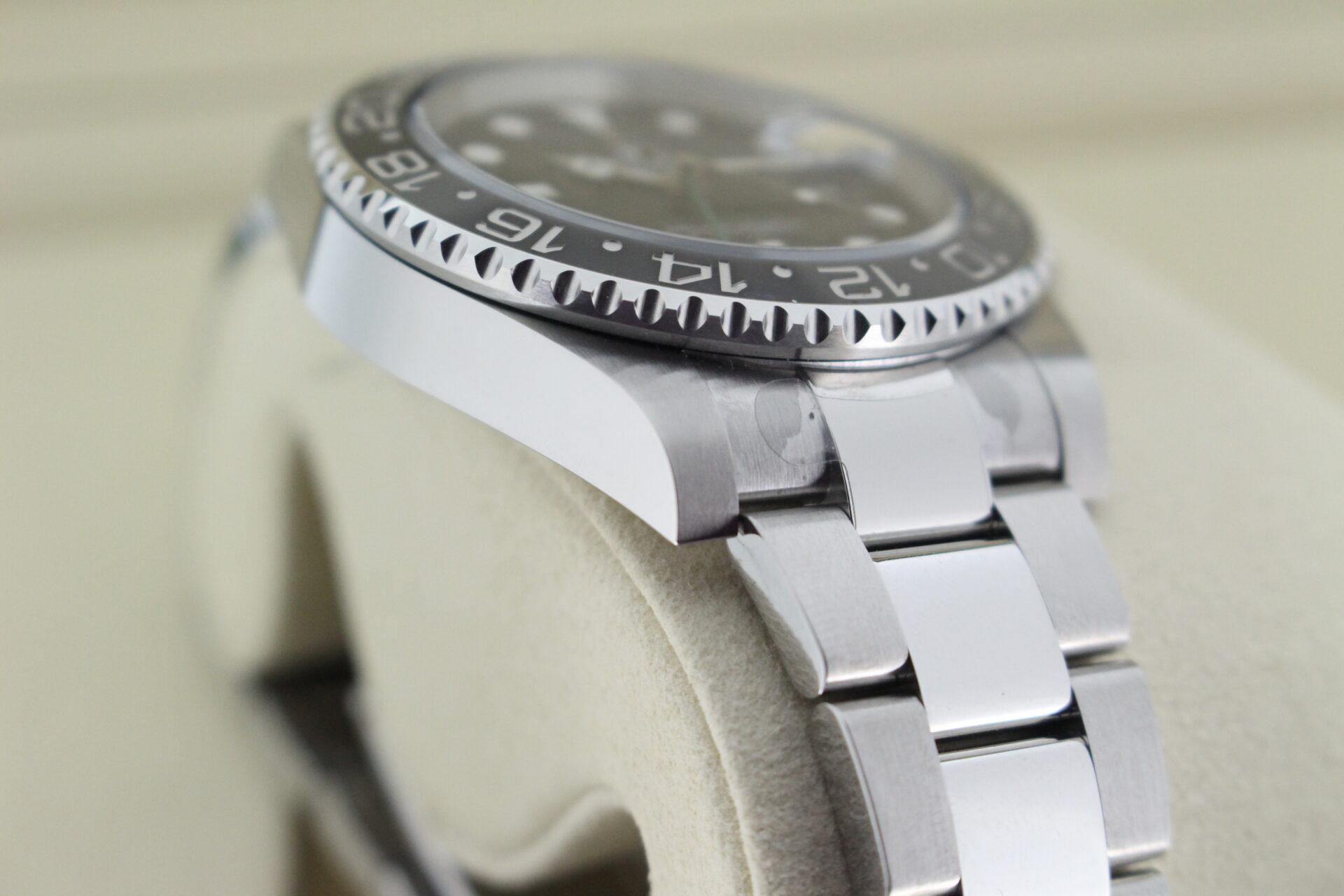 Rolex GMT Master II Bruce Wayne 126710GRNR angle of case