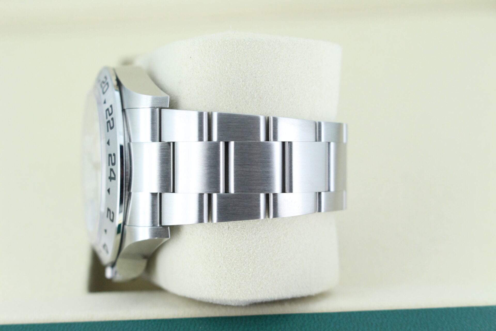 Rolex Explorer II Polar 226570 - Image 9