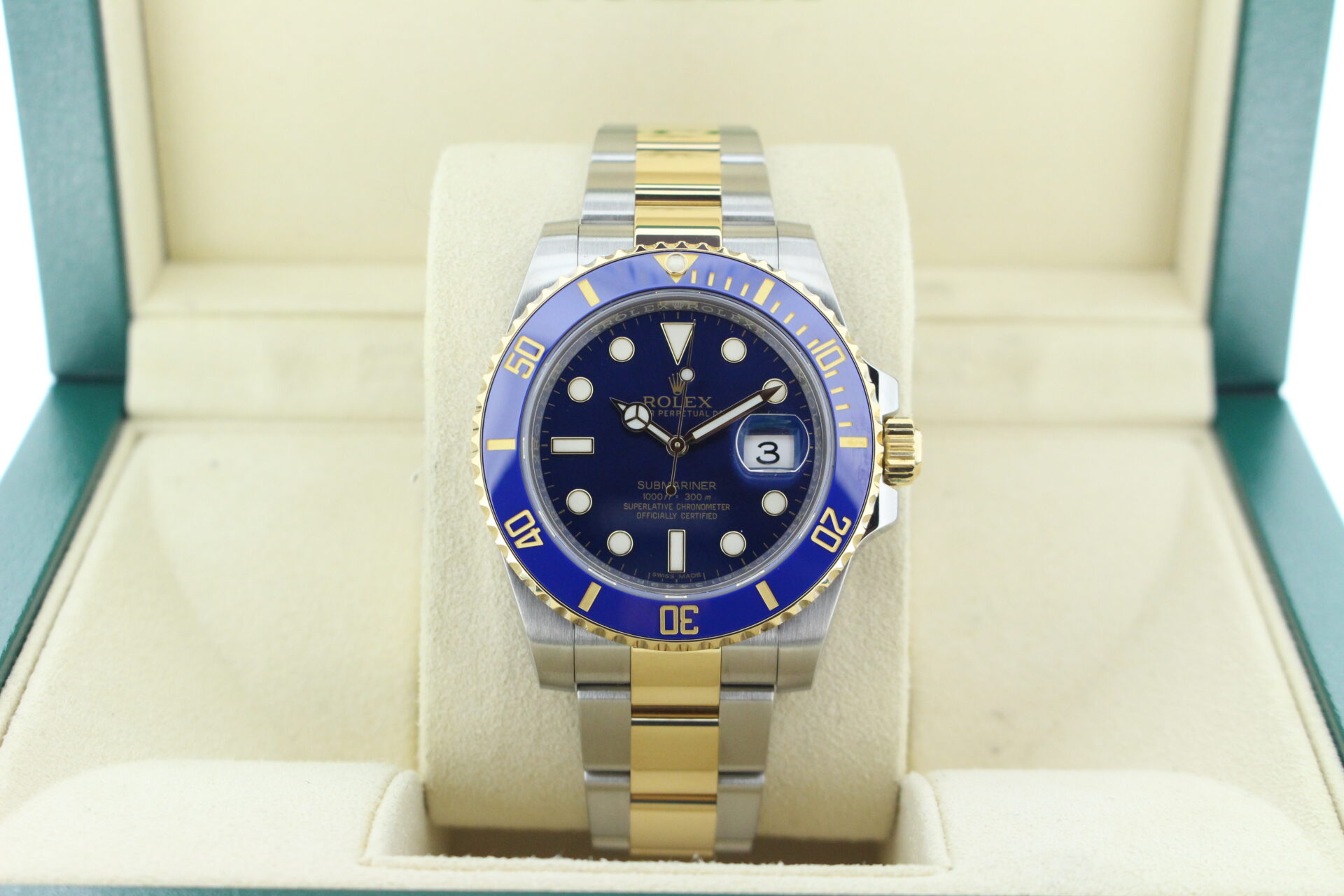 Straight on view of a rolex submariner bluesy