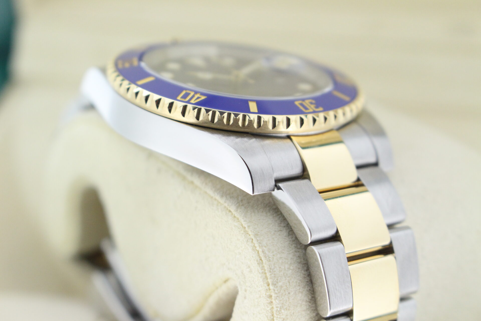 Rolex Submariner Bluesy 40mm 116613LB - Image 10