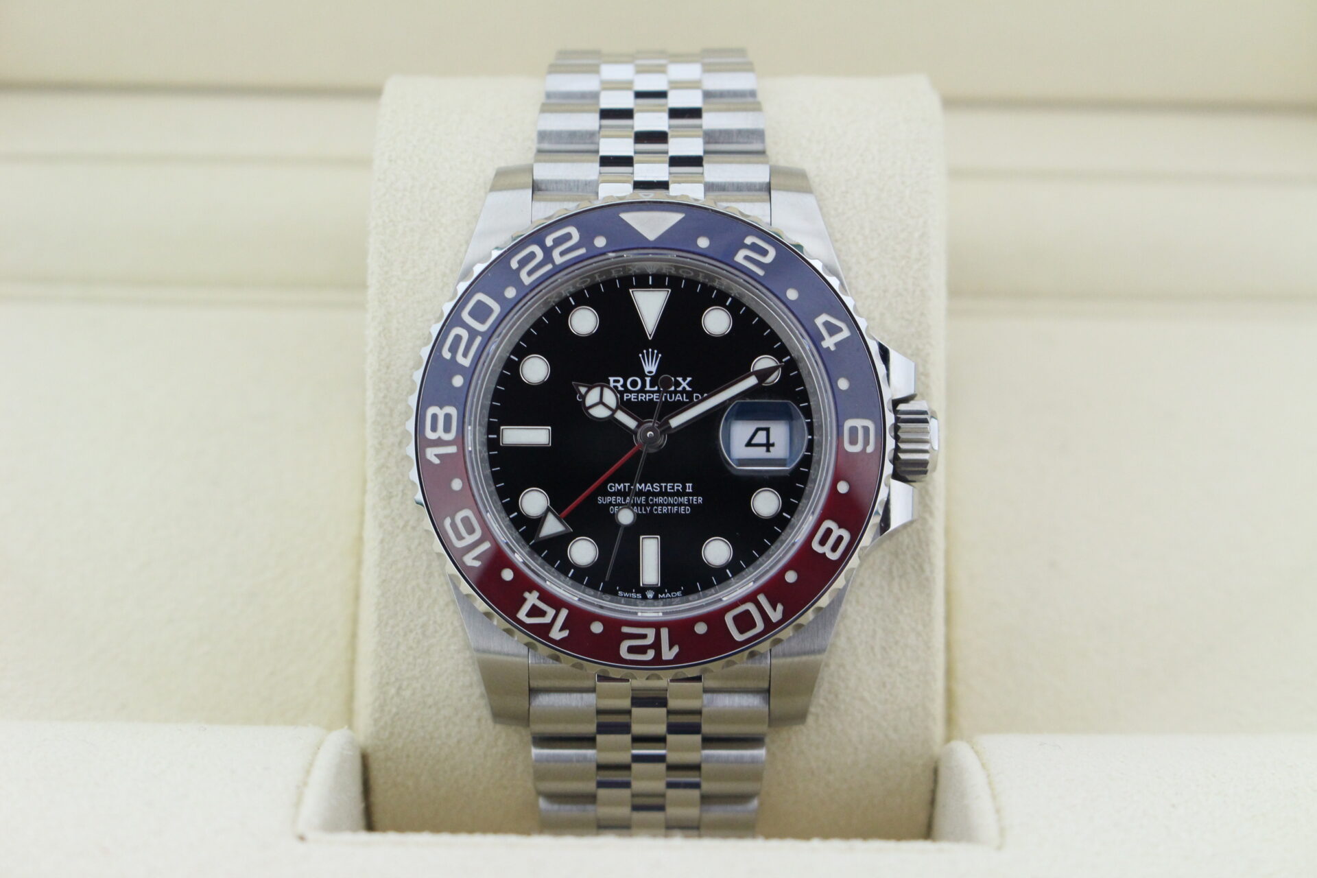 Rolex GMT Master II Pepsi 1261710BLRO
