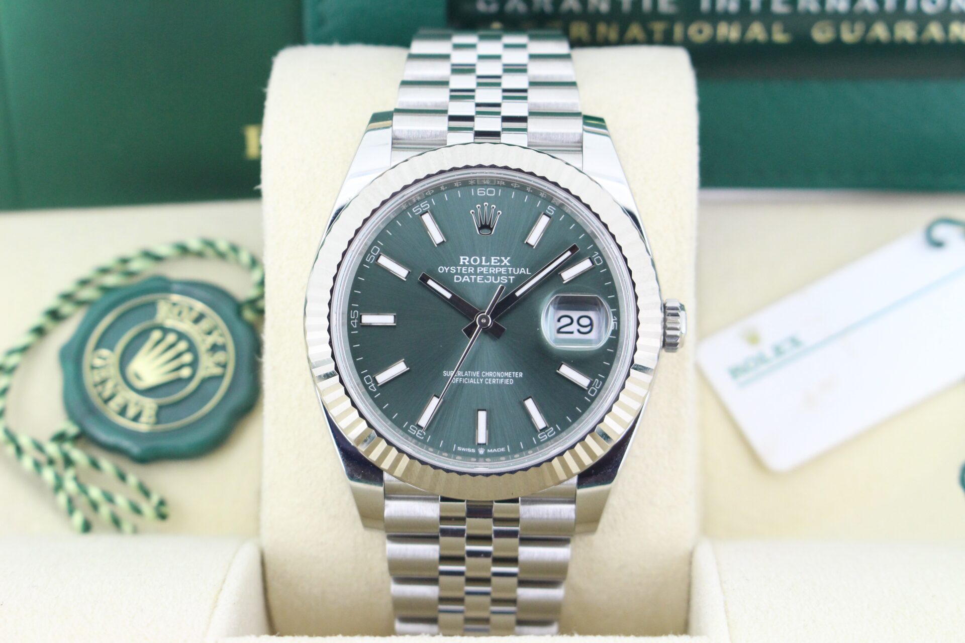 Rolex Datejust 41 Mint Green 126334 - Image 16