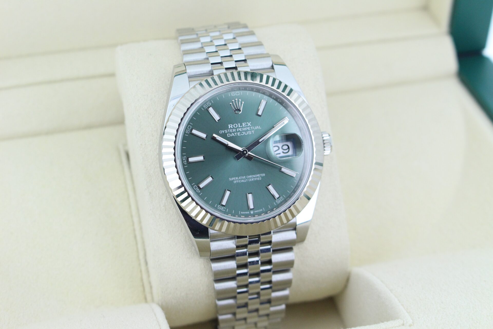 Rolex Datejust 41 Mint Green 126334 - Image 5