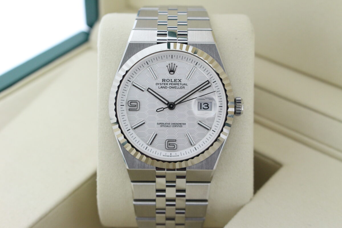 Rolex Land Dweller 40 127334 turned