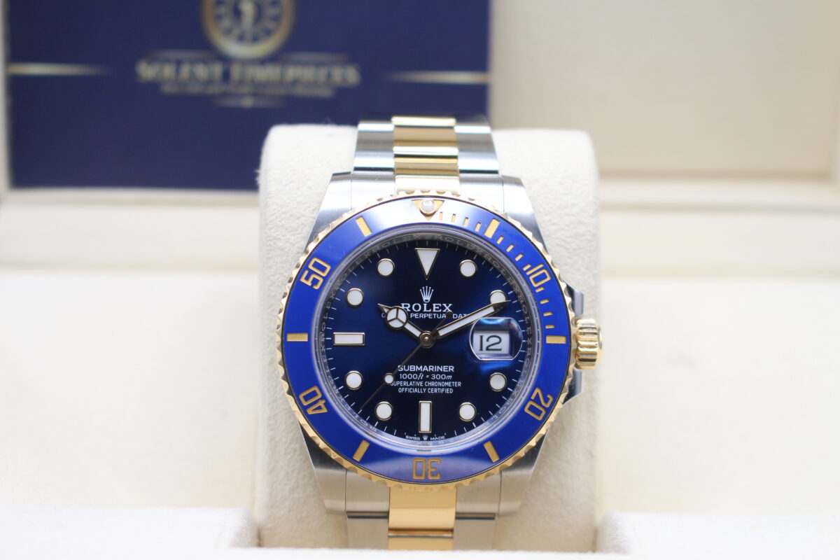 Rolex submariner blue kit on its cushion