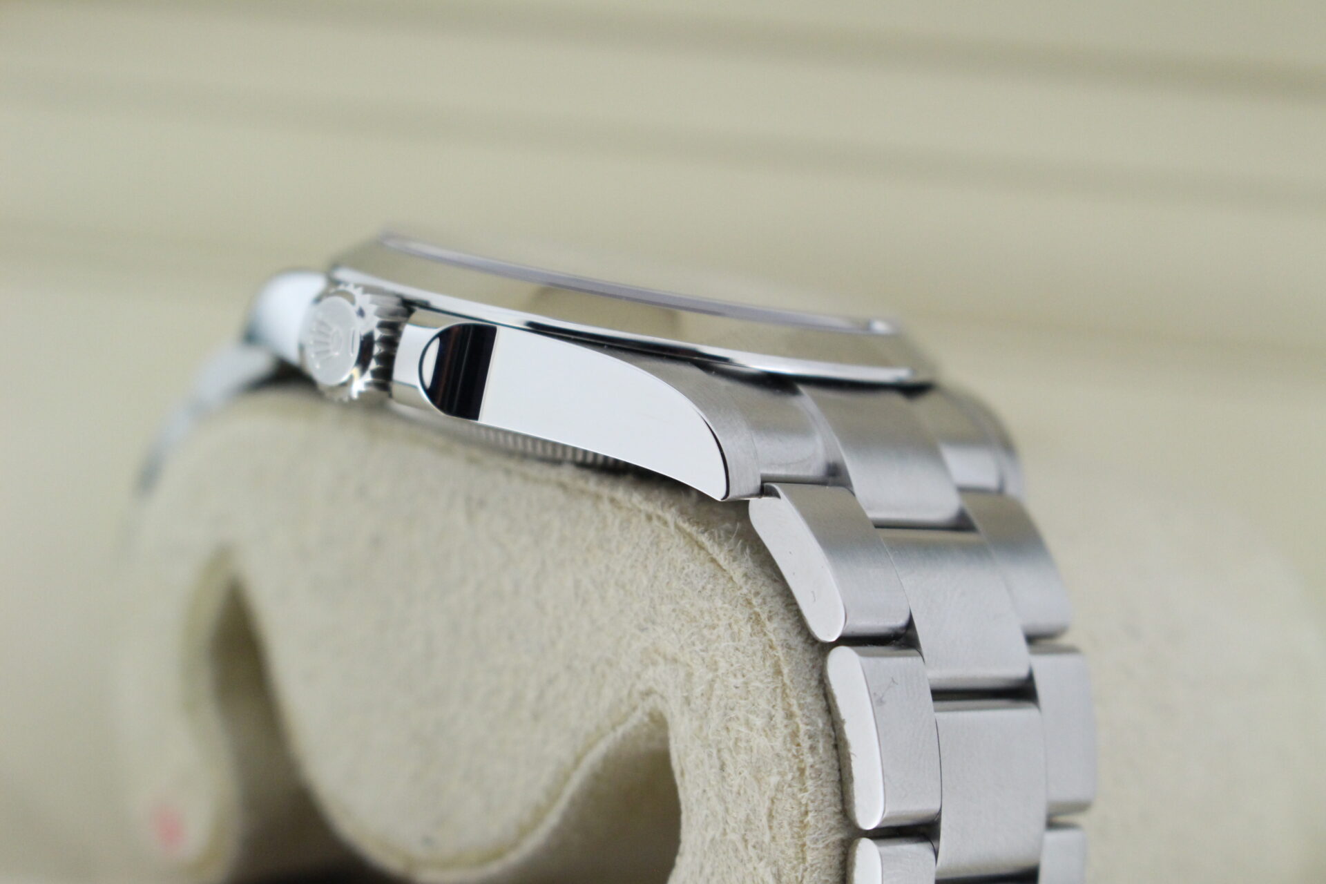Rolex Air King 126900 angle of crown