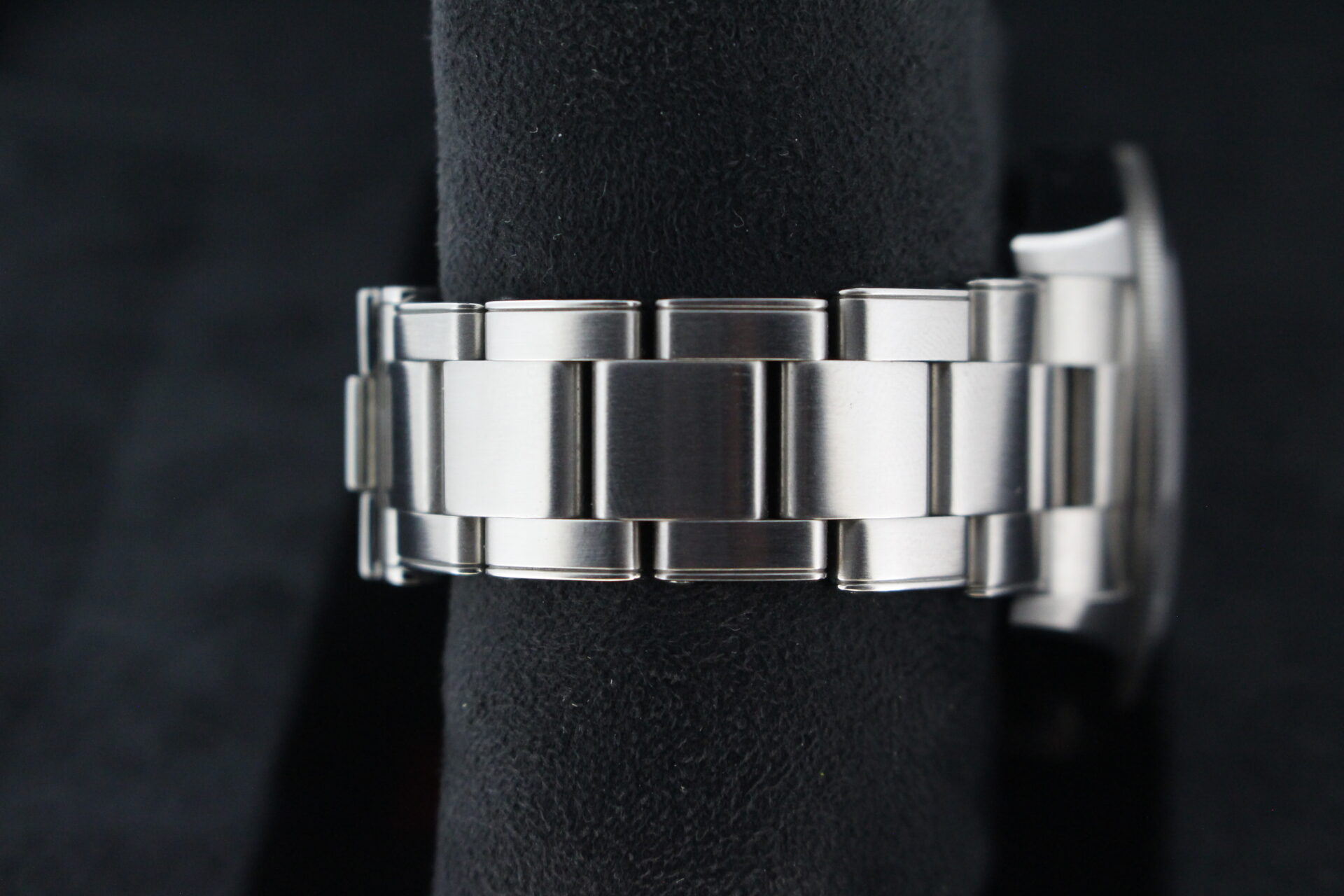 Tudor Black Bay 58 79030B riveted steel bracelet