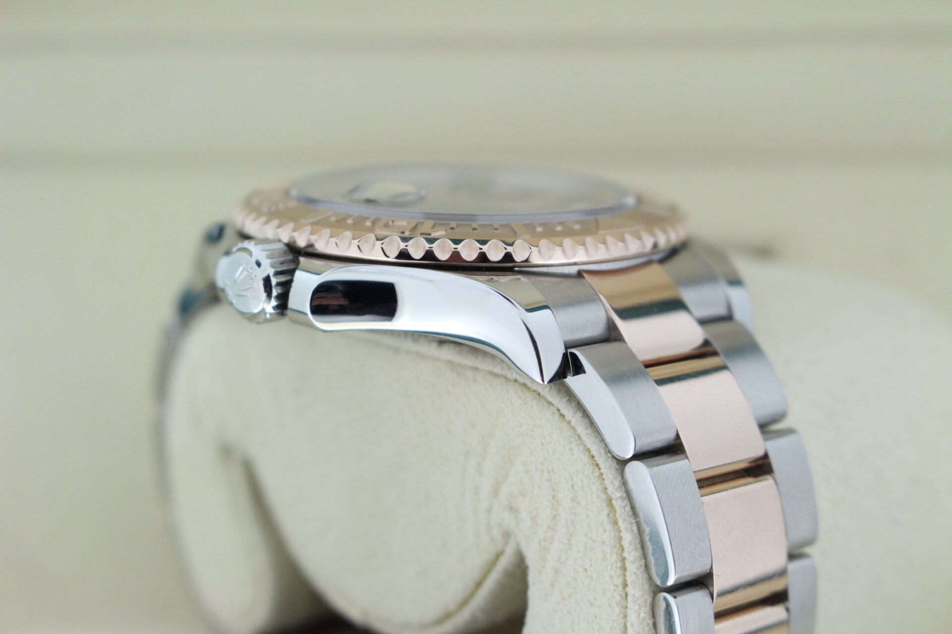Rolex Yacht-Master 40 126621 Charcoal angle of crown
