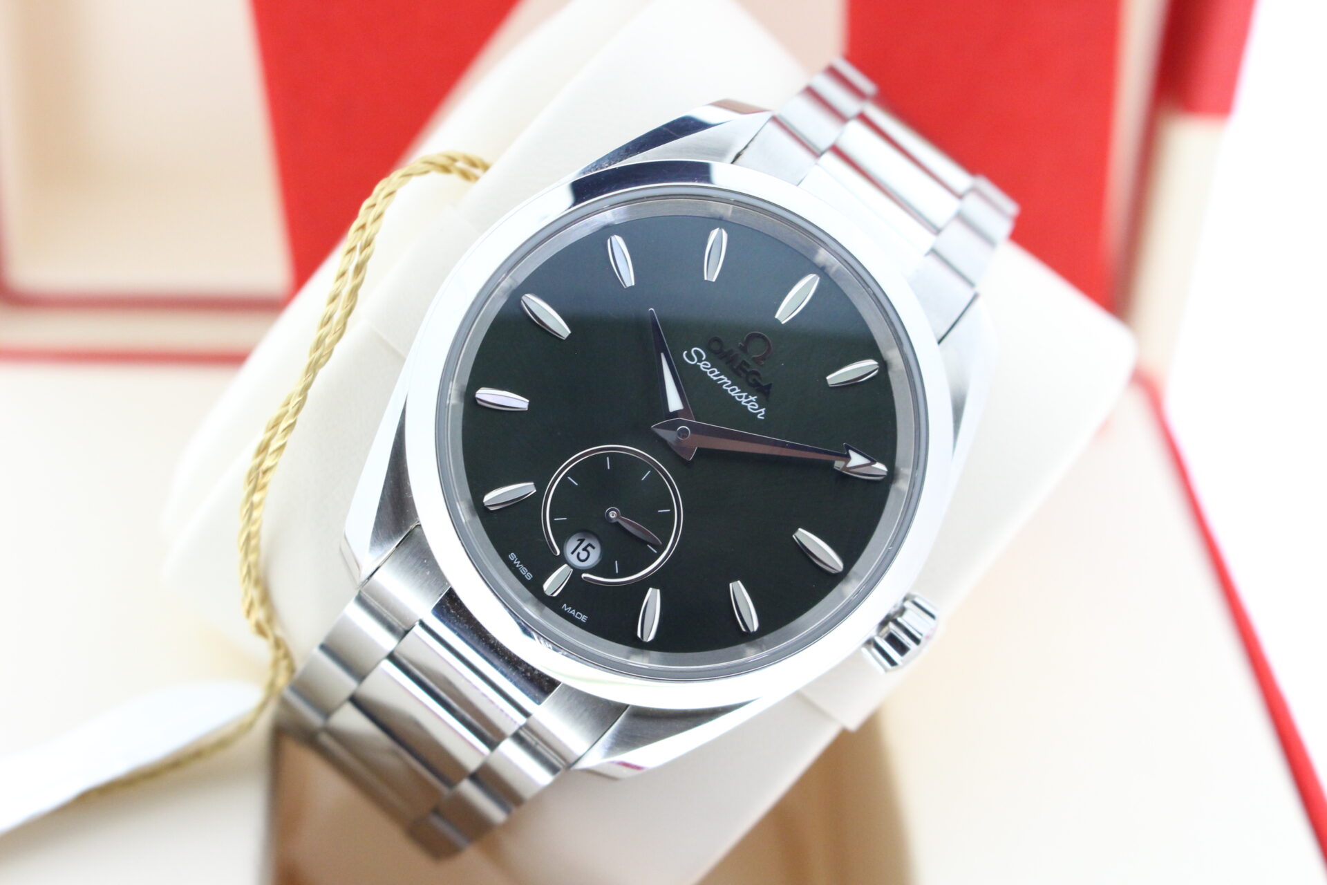 Omega Seamaster Aqua Terra Dark Green 220.10.38.20.10.001