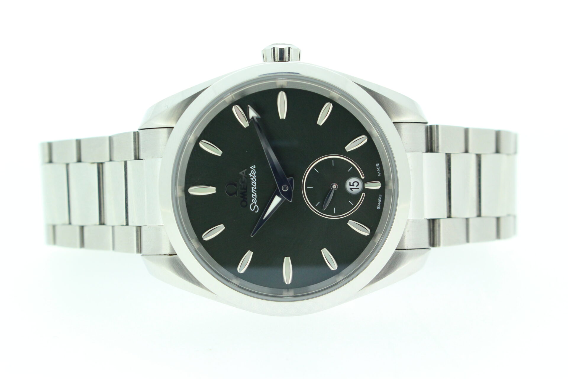 Omega Seamaster Aqua Terra Dark Green 220.10.38.20.10.001 on a white background