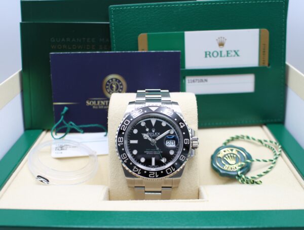 Rolex GMT Master II Black it its box with all accessories