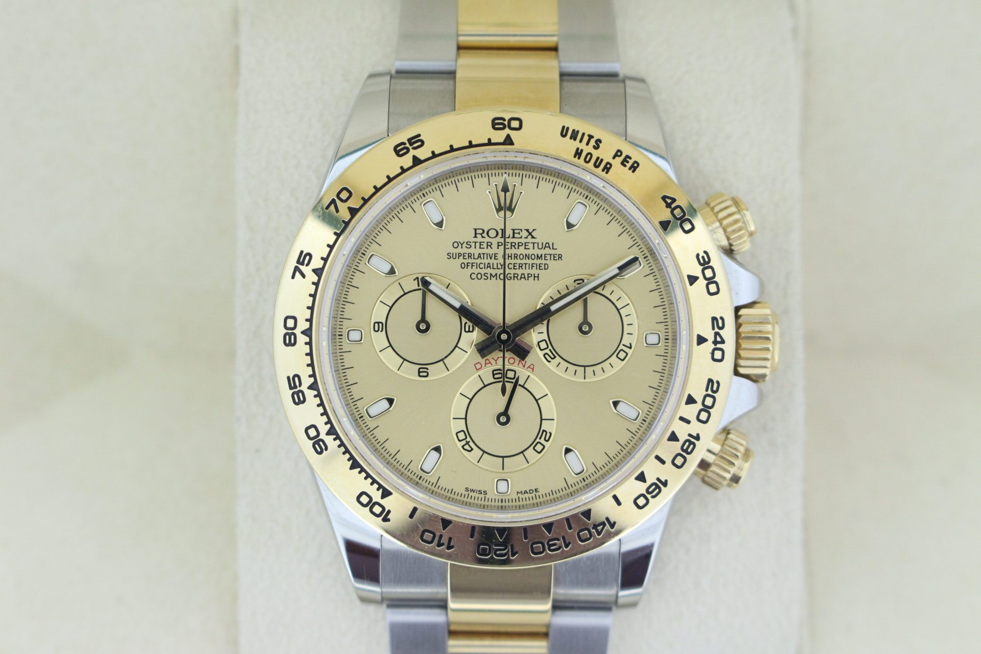Rolex Daytona Diamond Dial 116503 watch face