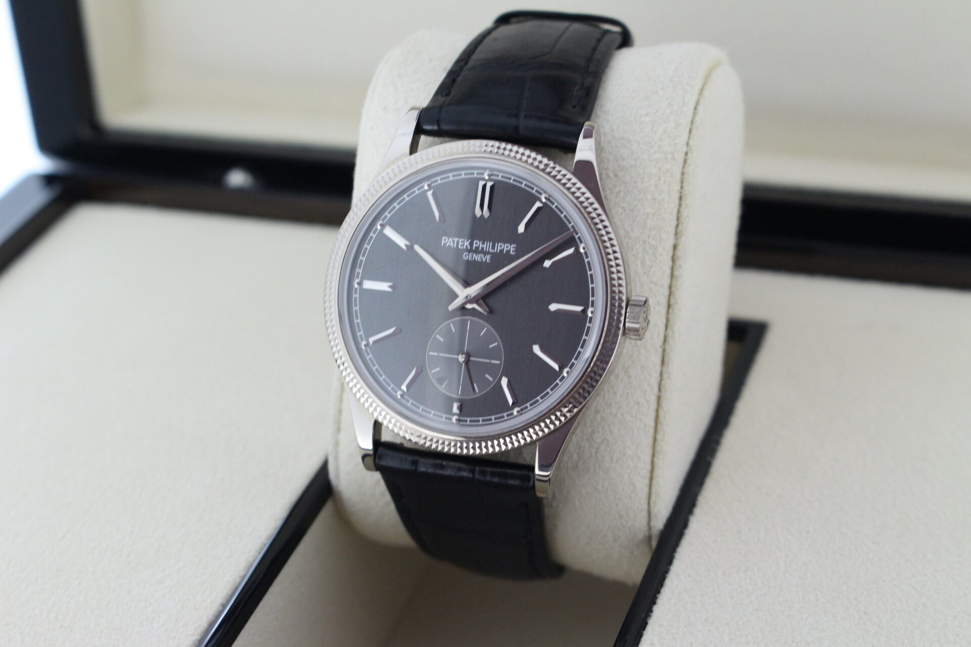 Patek Philippe Calatrava 6119G-001 facing towards the left to show the right angle