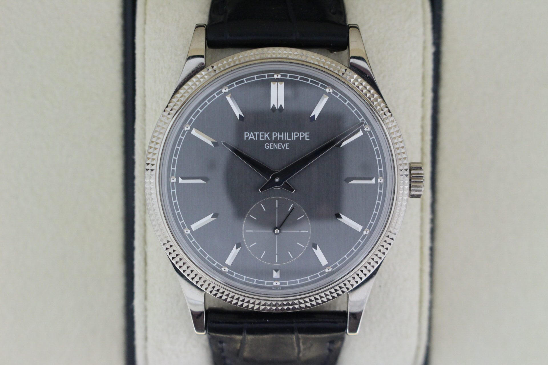 Patek Philippe Calatrava 6119G-001 watch face