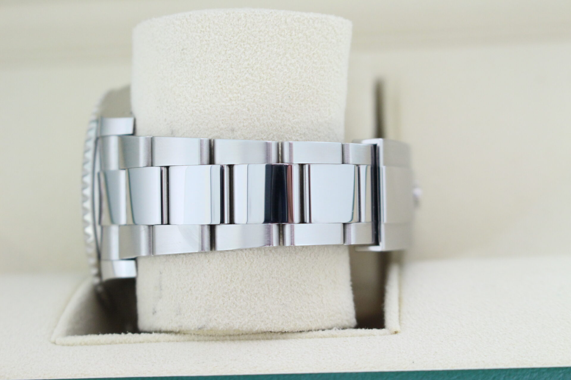 Rolex Yacht-Master 40 126622 Oyster bracelet