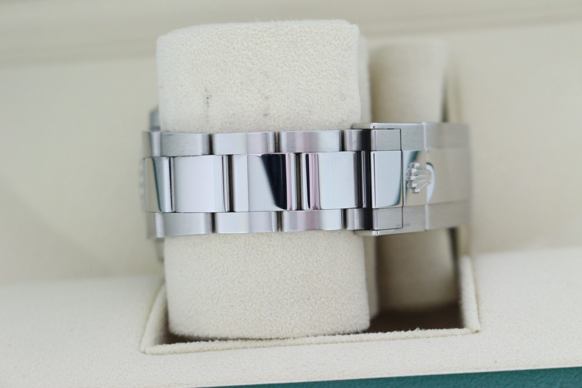 Rolex Yacht-Master 40 126622 Oyster bracelet