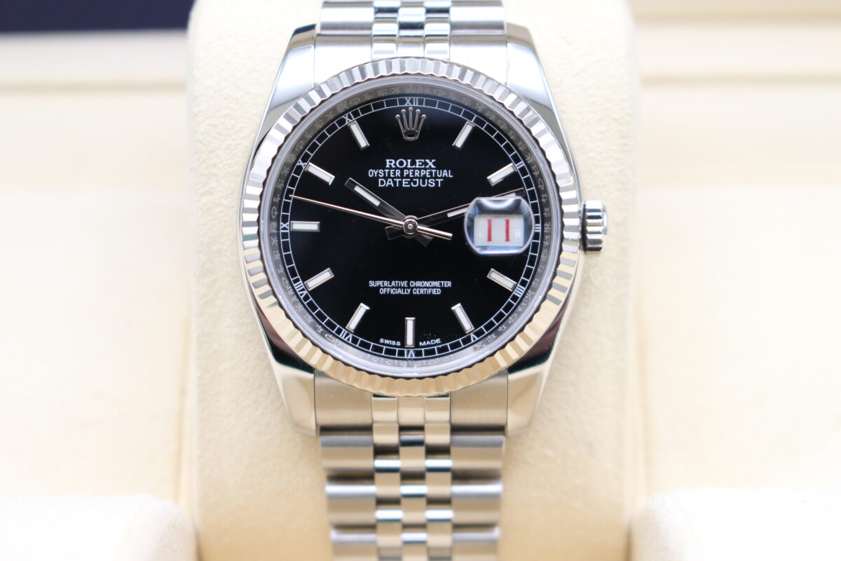 Rolex Datejust 36mm Roulette Date On display