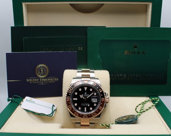 Rolex Rootbeer Full Set. Watch on Display with all its original accessories