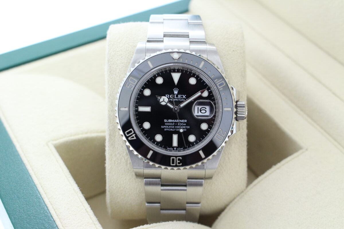 Rolex submariner date 41mm watch