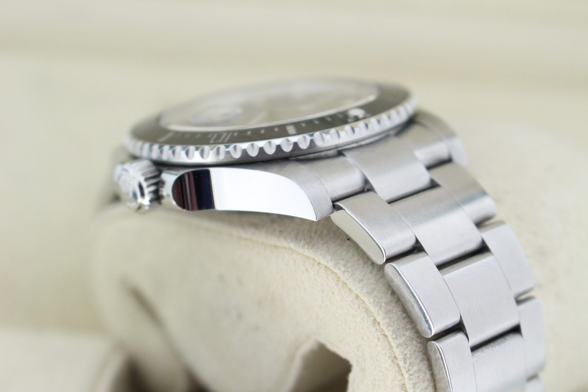 submariner lugs