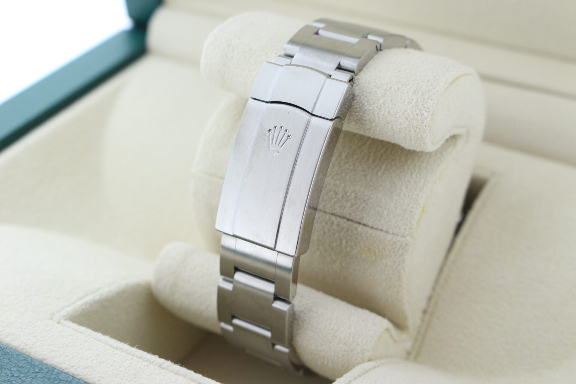 Rolex Oyster Perpetual 41 124300 clasp