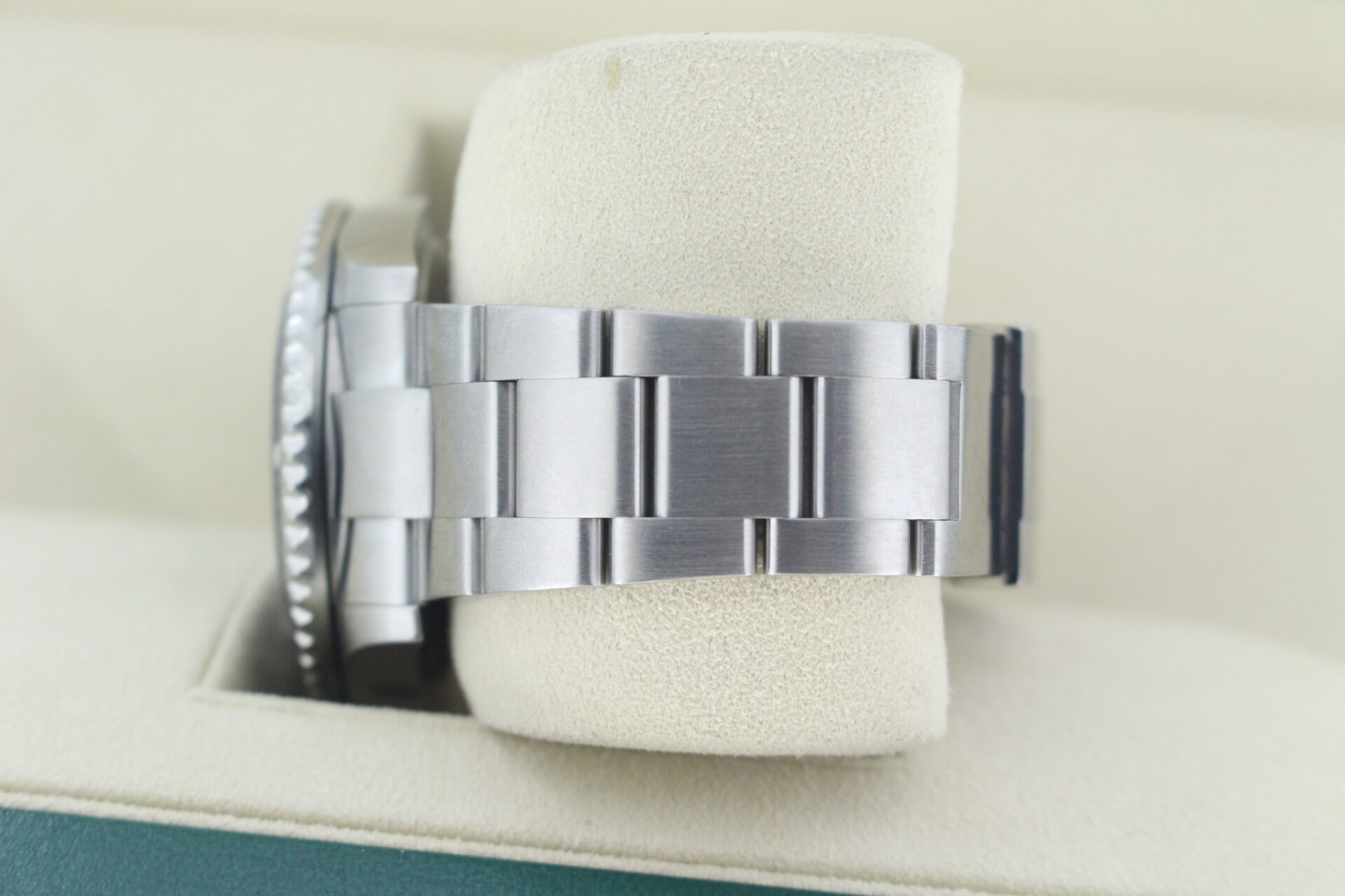 Rolex Sea-Dweller 50 Anniversary 126600 Oyster bracelet