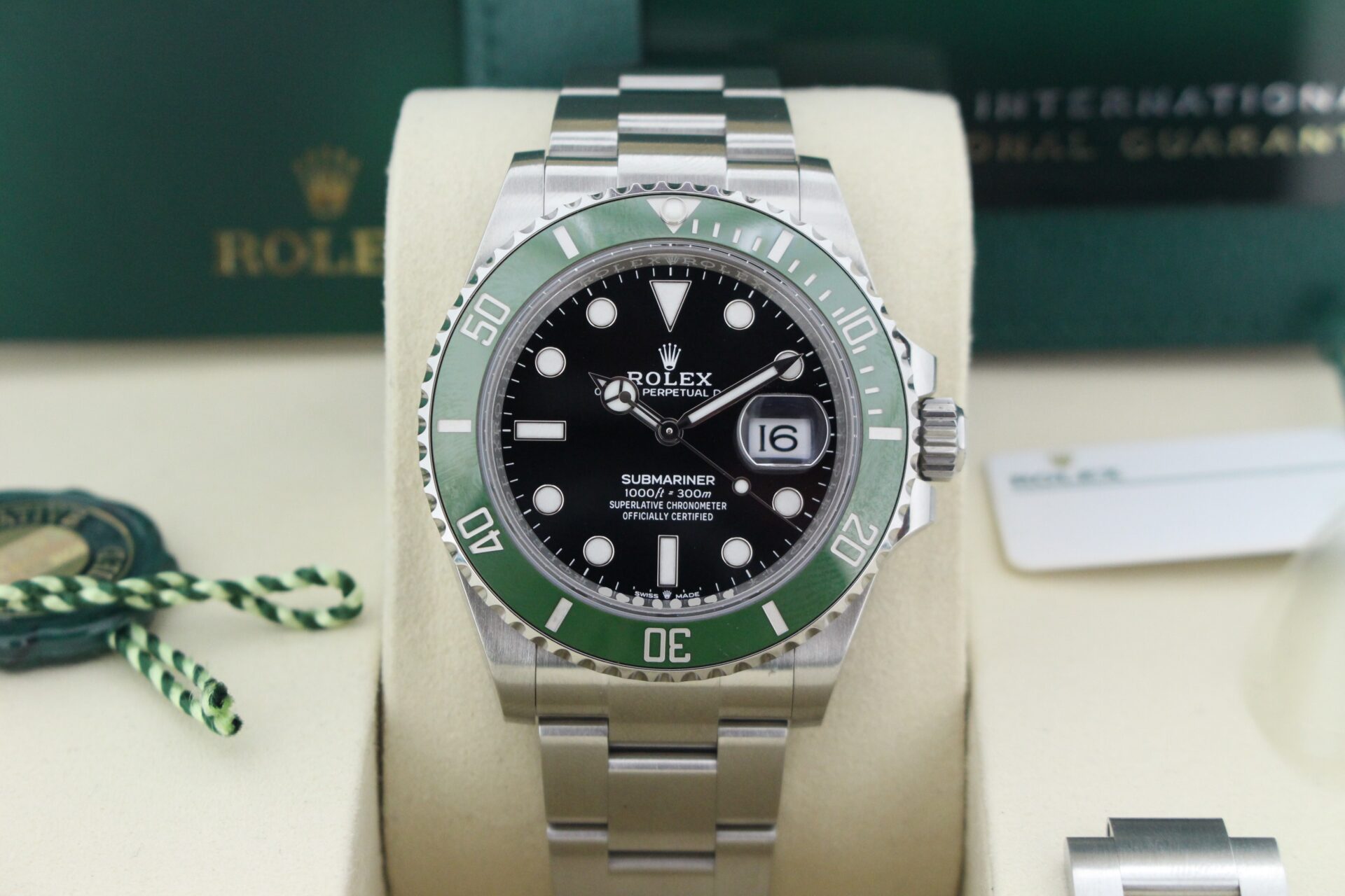 Rolex Submariner Starbucks 41mm 126610LV - Image 18