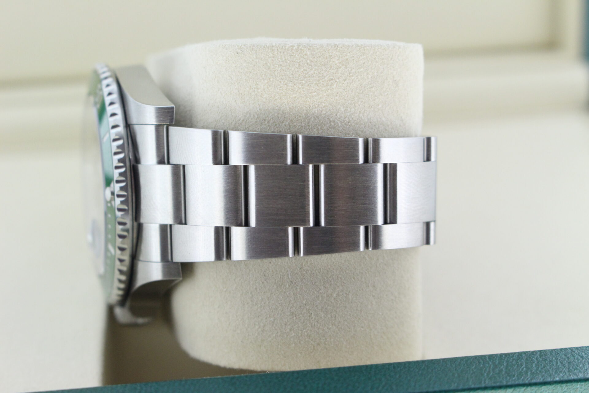 Rolex Submariner Starbucks 41mm 126610LV - Image 9