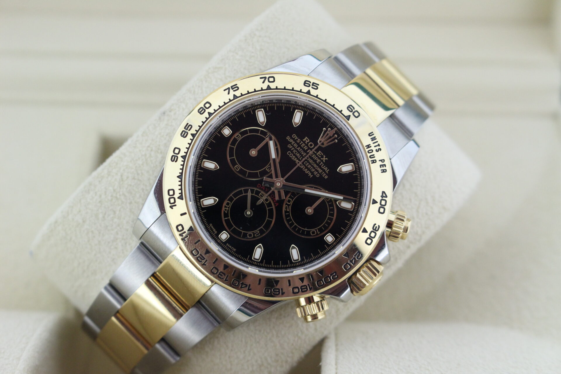Rolex Daytona Black 116503 tilted