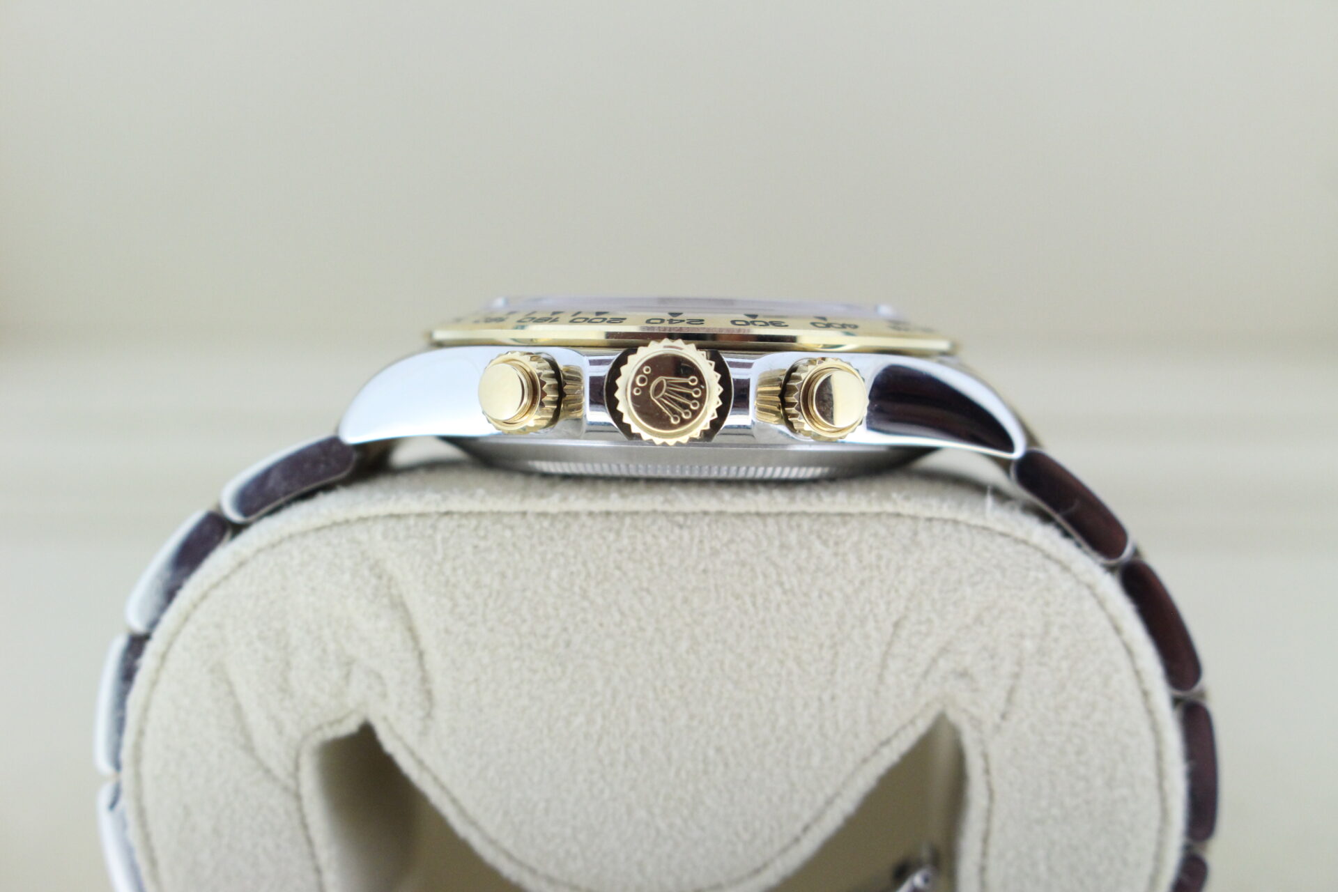 Rolex Daytona Black 116503 crown