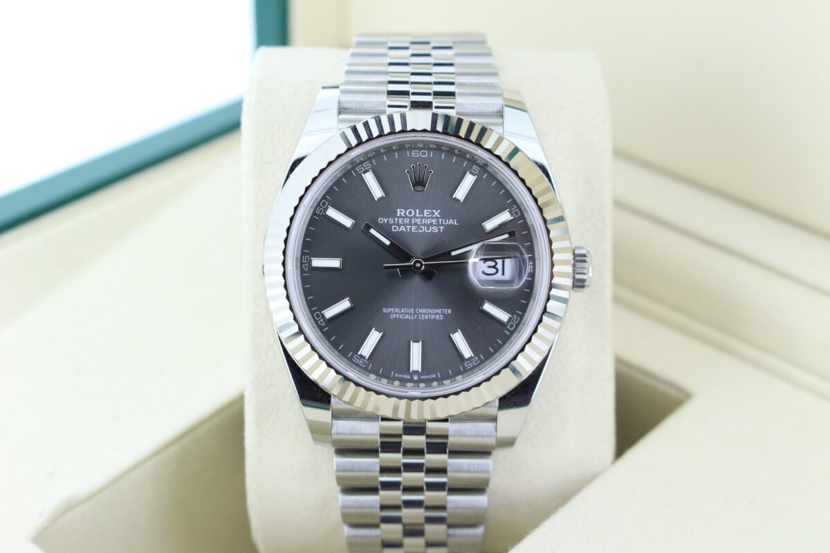 Rolex Datejust 41 Slate Grey 126334 turned