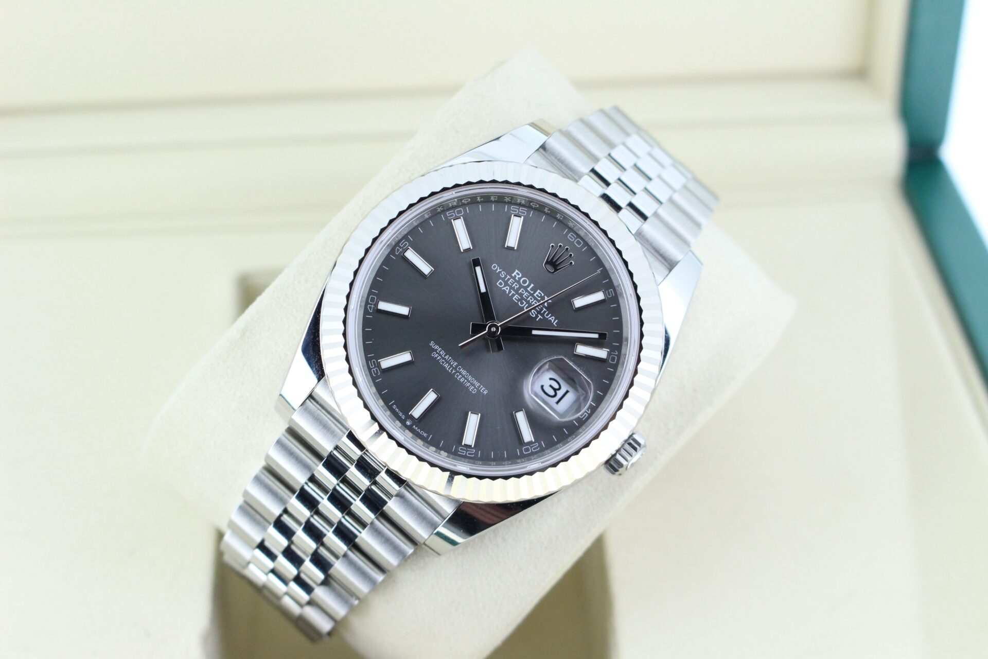 Rolex Datejust 41 Slate Grey 126334 tilted