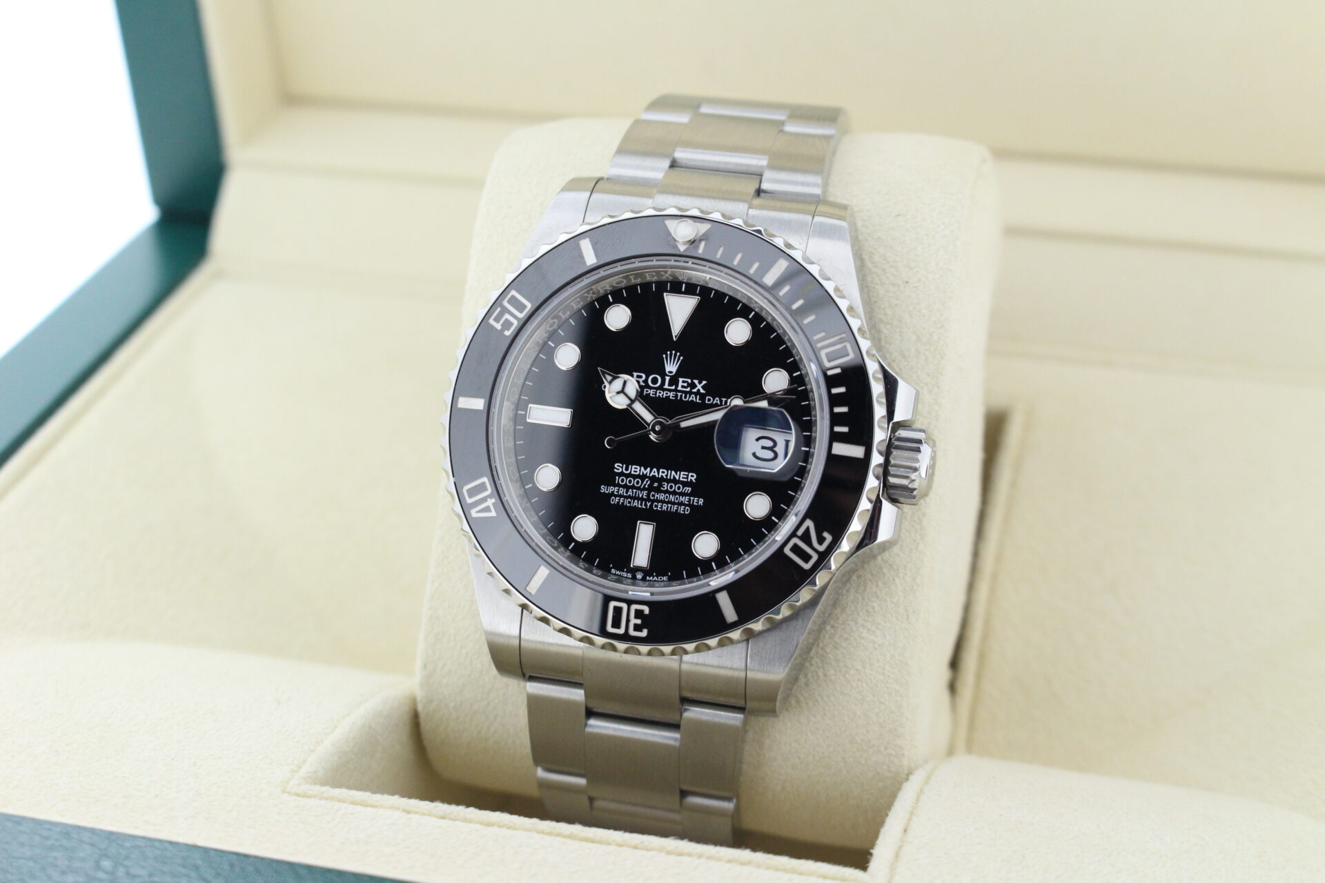 Rolex Submariner Date 41mm 126610LN facing towards the left to show the right angle