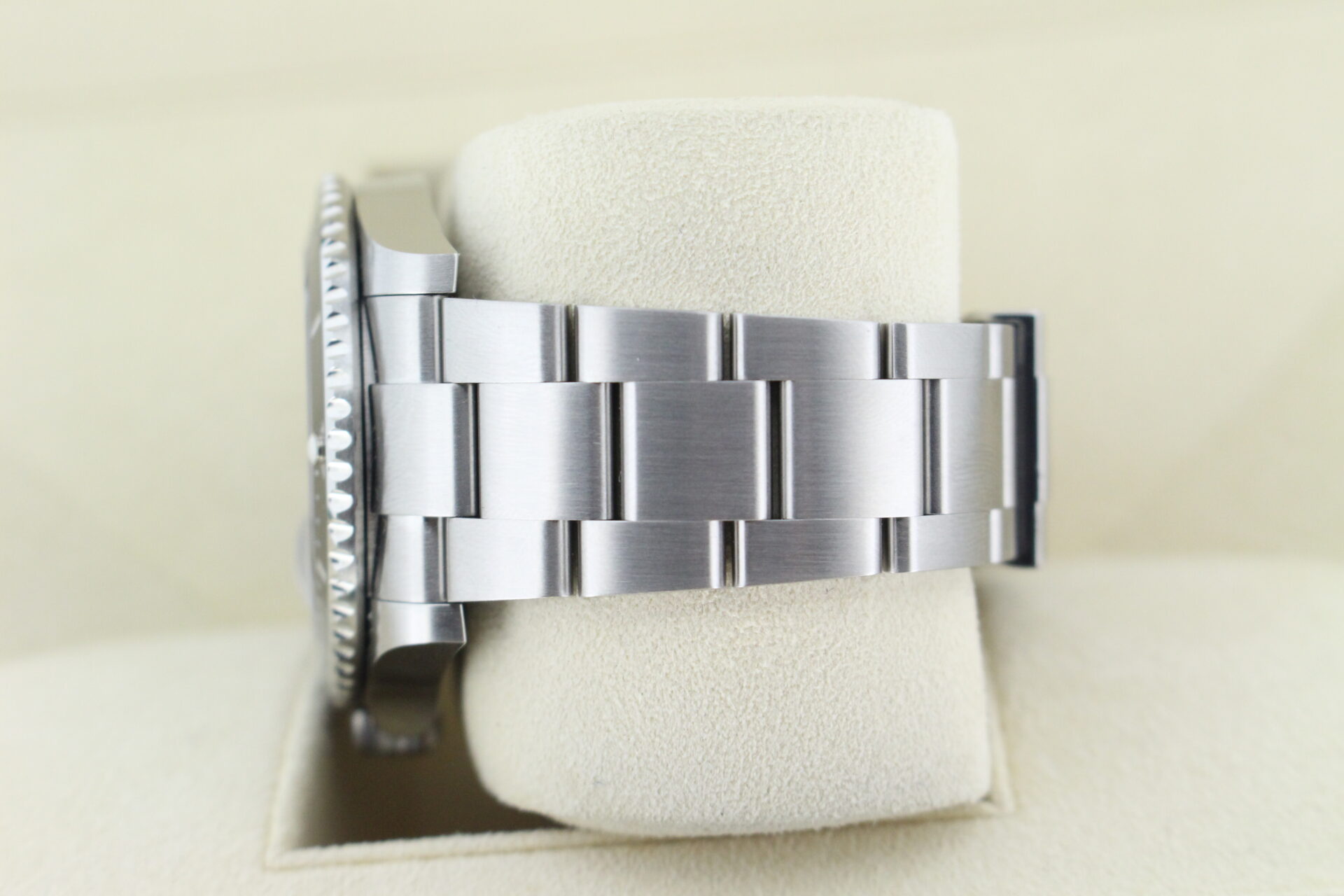 Rolex Submariner Date 41mm 126610LN Oyster bracelet