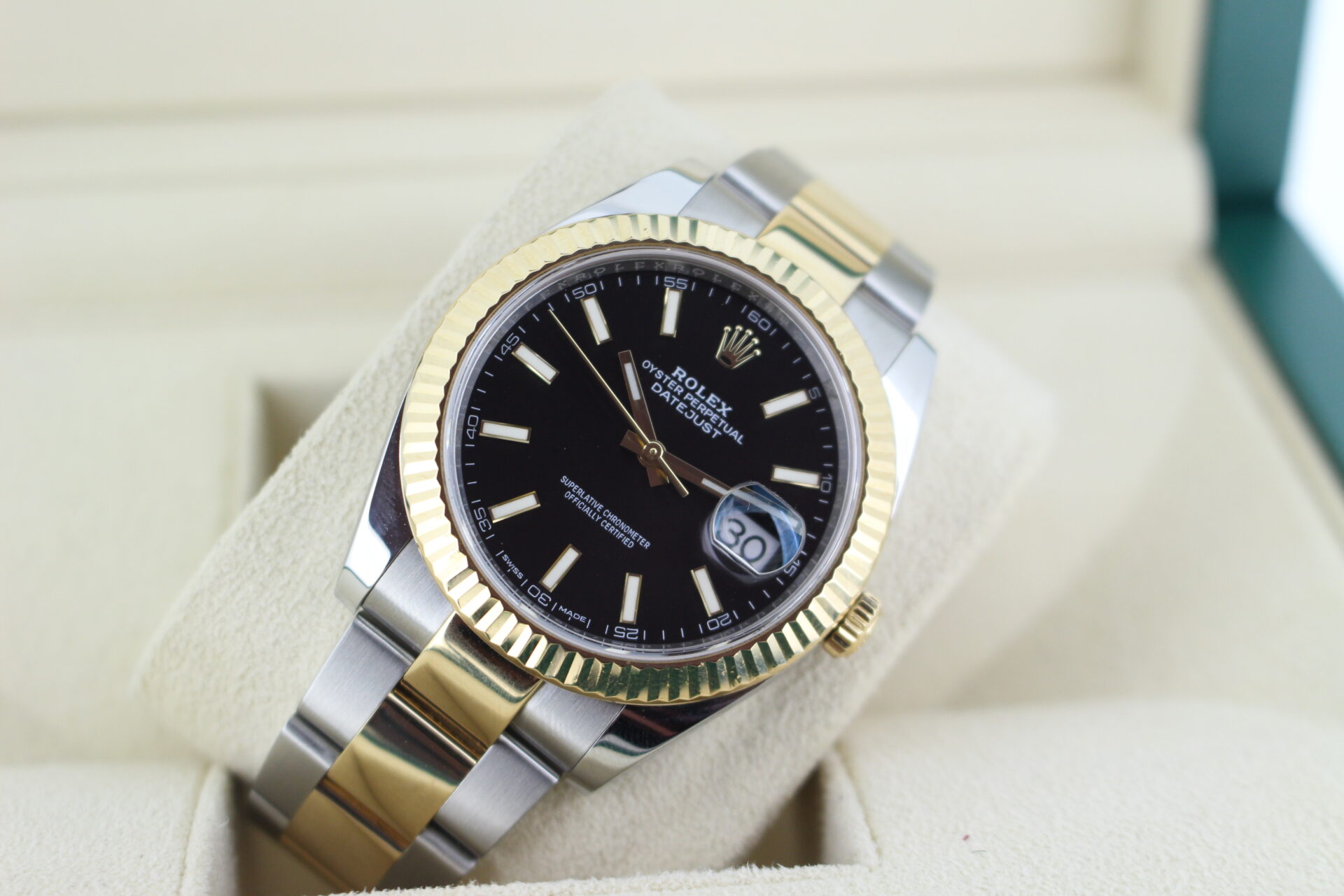 Rolex Datejust 41mm 126333 tilted