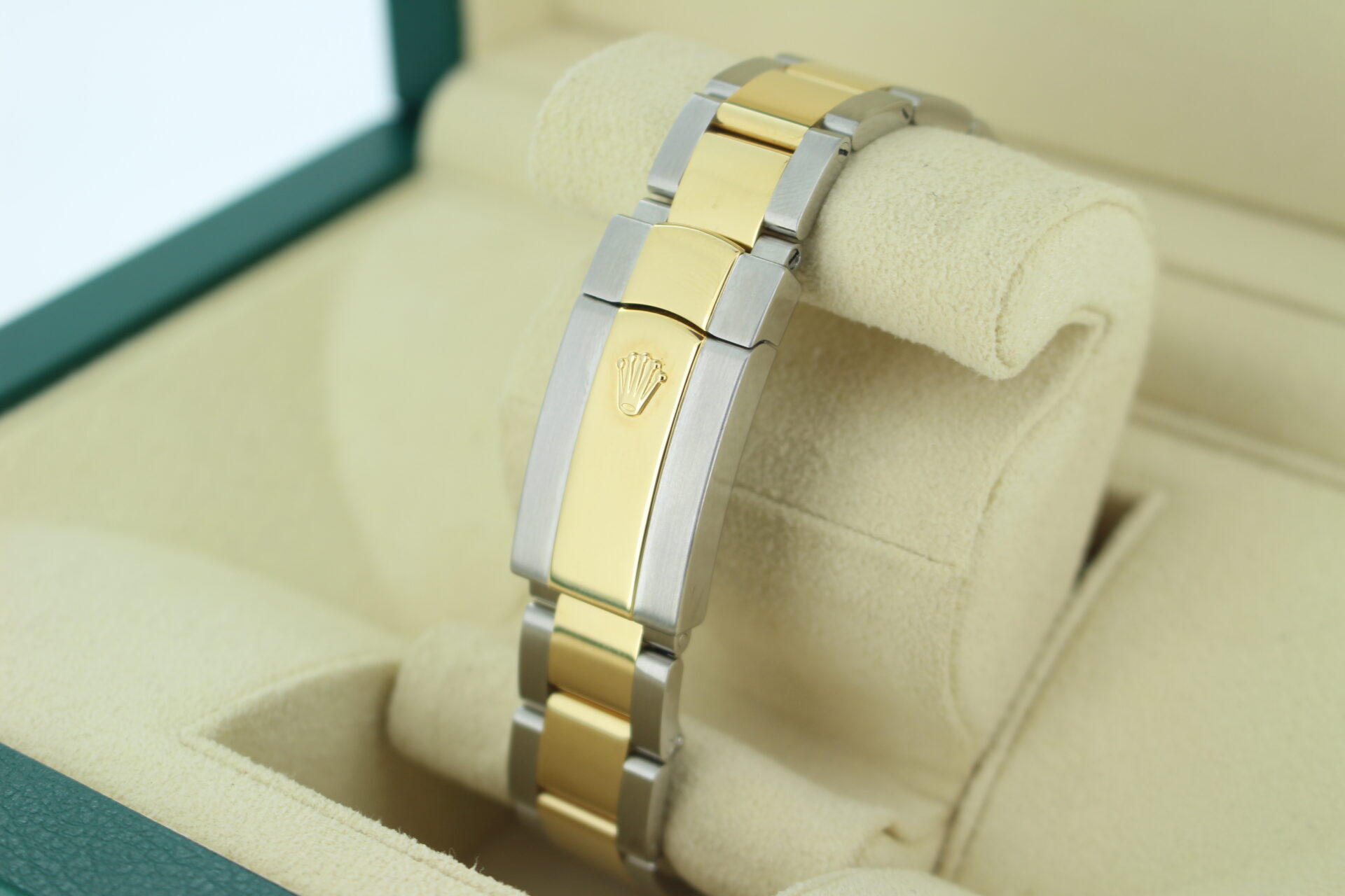 Rolex Datejust 41mm 126333 clasp