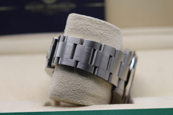 Rolex Oyster Bracelet fitted onto the Air-king