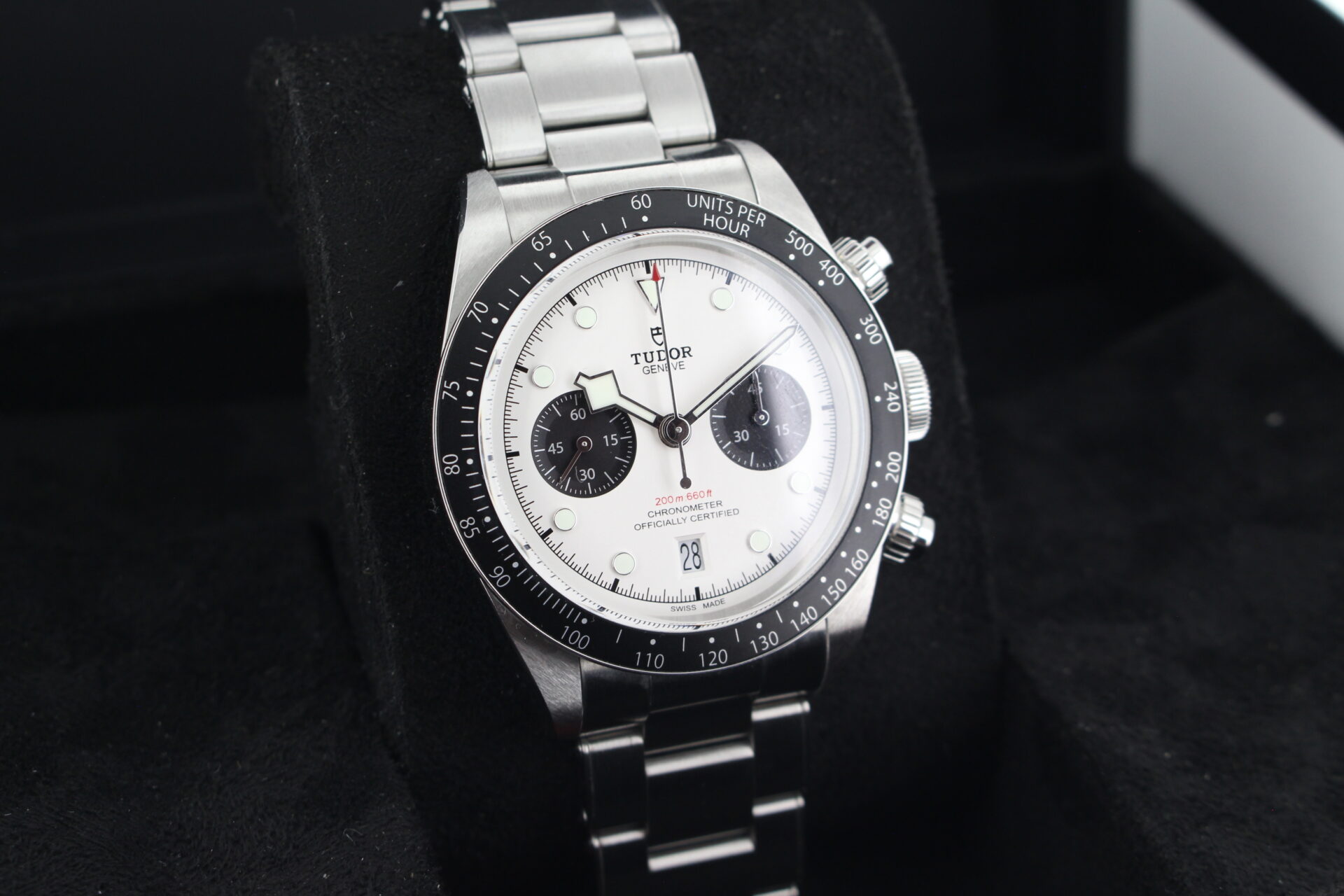 Tudor Black Bay Chrono Panda M79360N facing towards the right to show the left angle