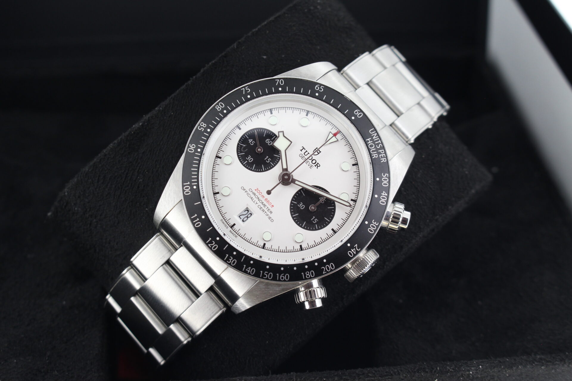 Tudor Black Bay Chrono Panda M79360N tilted