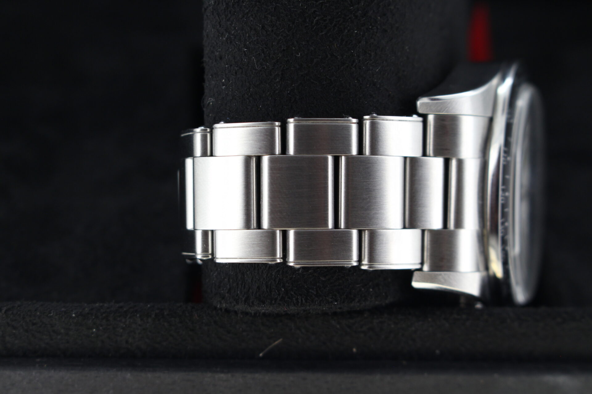 Tudor Black Bay Chrono Panda M79360N bracelet
