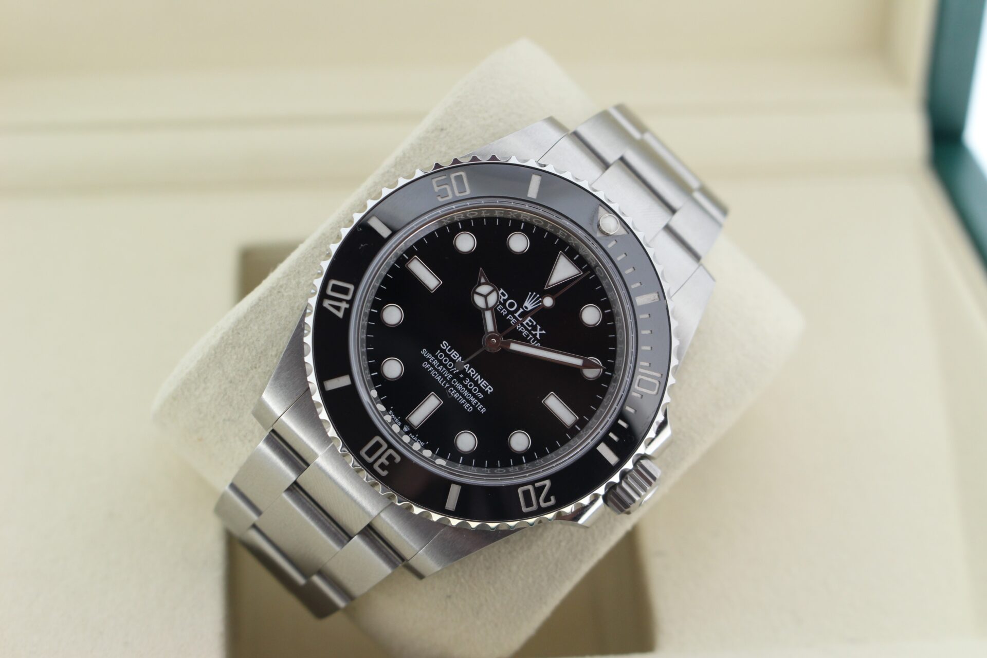 Rolex Submariner No Date 124060 tilted